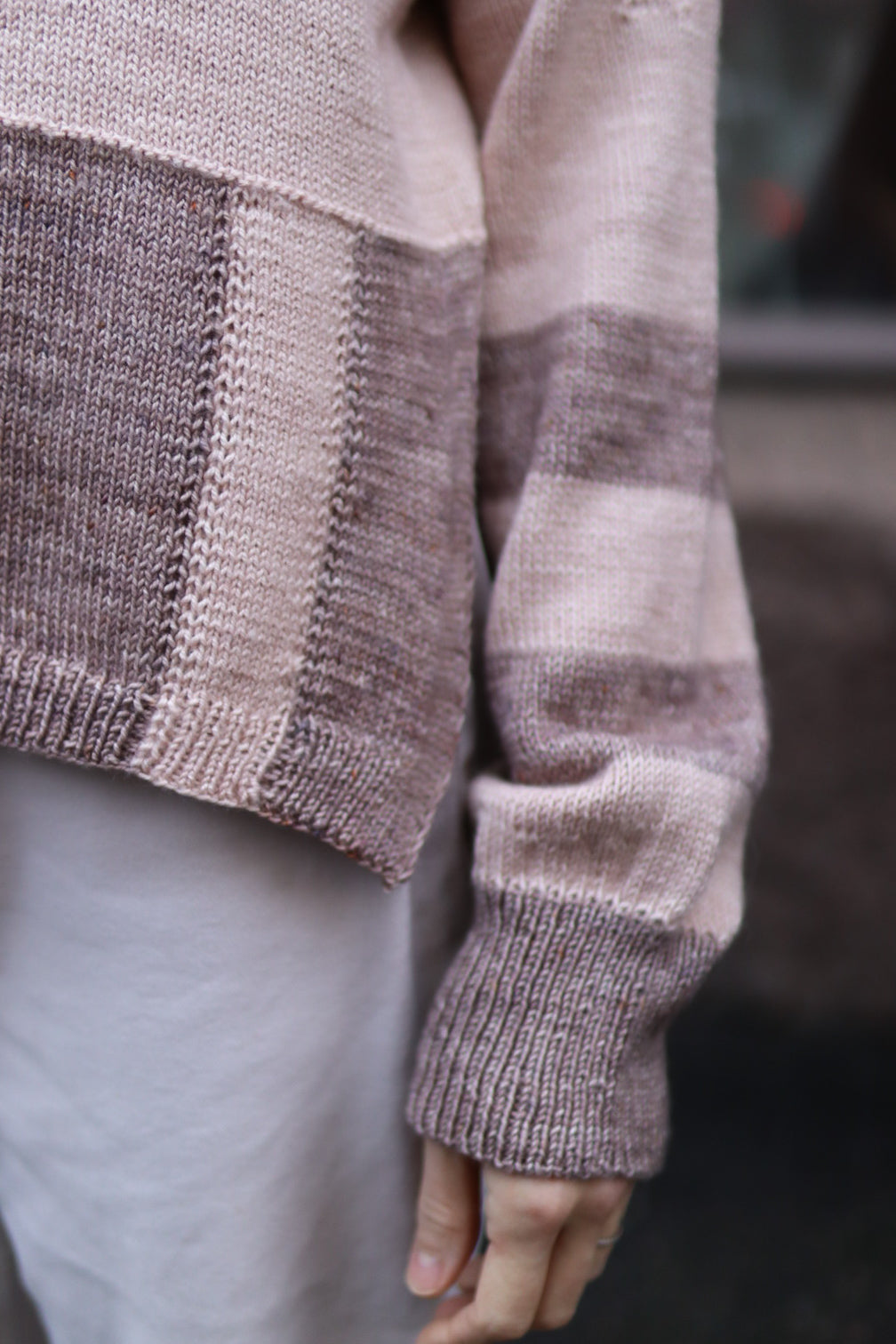 Raitani-paidan intarsia-helma.